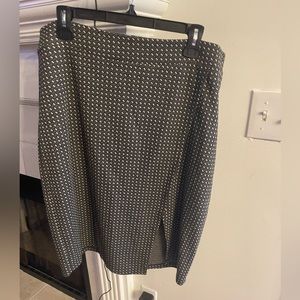 Black and beige pencil skirt with front slit